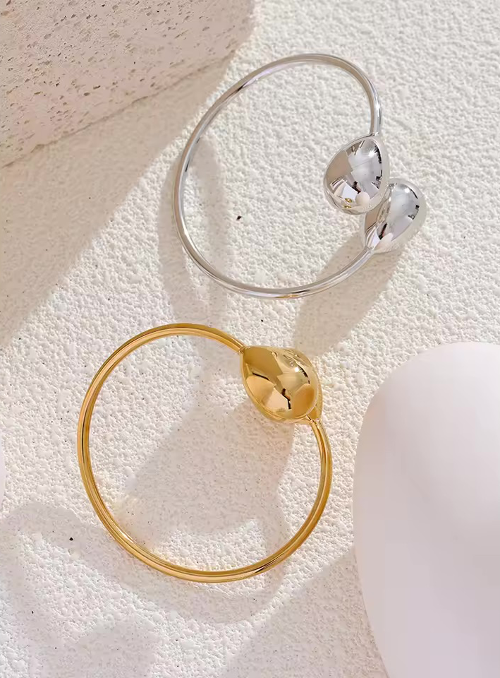 Bracelet manchette Goutte en acier inoxydable